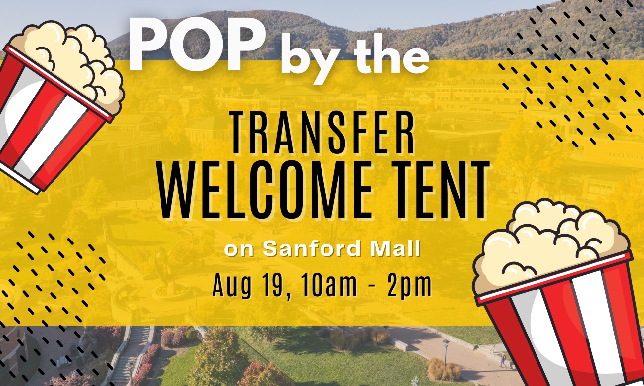 Transfer Welcome tent on Sanford Mall